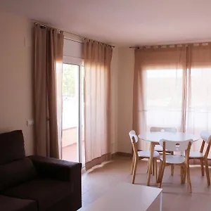 https://residencial-super-stop-apartaments-torre-valentina.catalonia-hotels.com